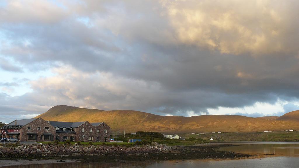 Ostan Oilean Acla Hotel Achill Sound Room photo